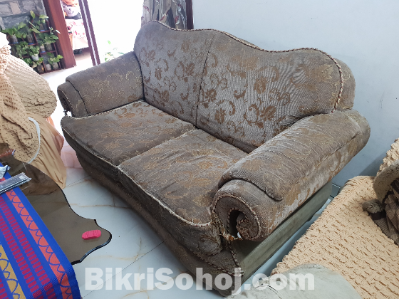 Used Sofa on sale